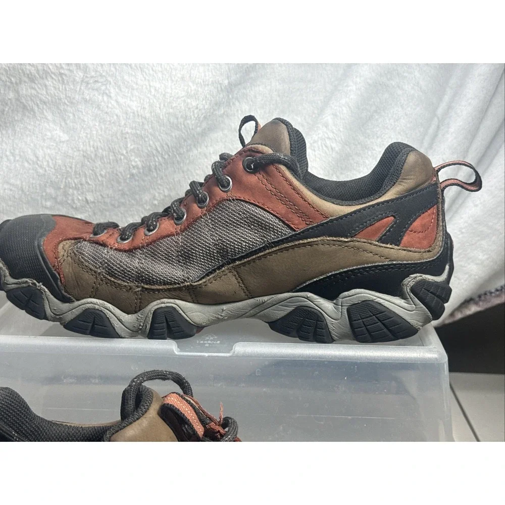 Oboz Firebrand II Men's Low Hiking Shoes Waterproof Earth Color Men Size 9.5 EUC